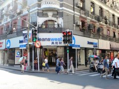 【常宏出品】真維斯中國大陸首家店鋪&mdash;&mdash;上海南京東路店重裝開業(yè)